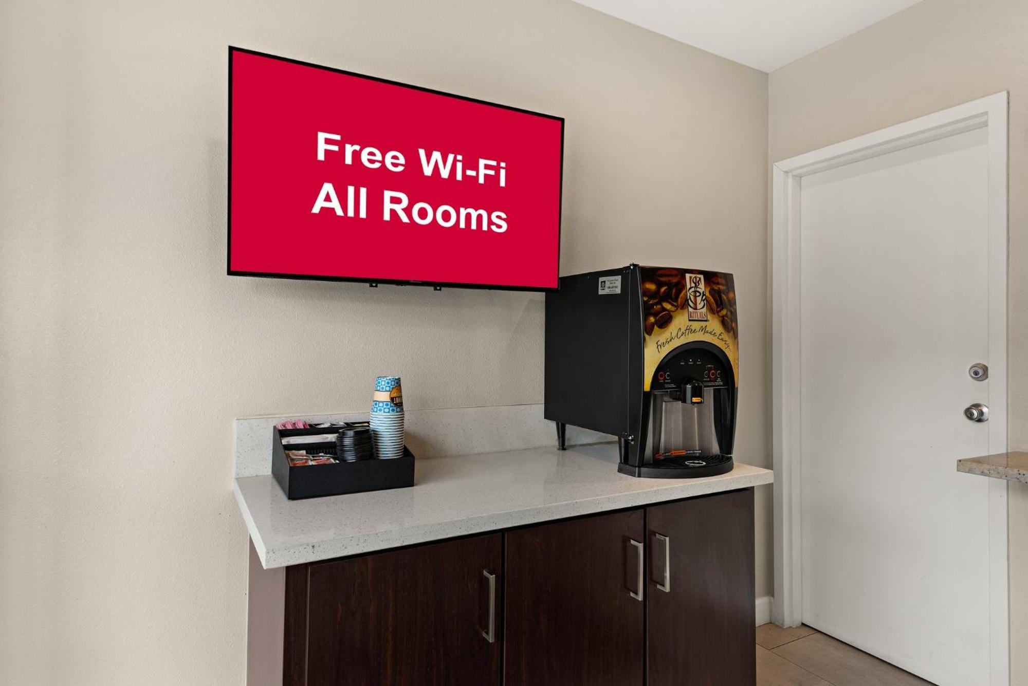 Red Roof Inn Carson - Wilmington, Ca Los Angeles Dış mekan fotoğraf